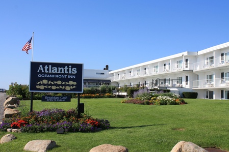 Commercial-Atlantis-Oceanfront-Inn